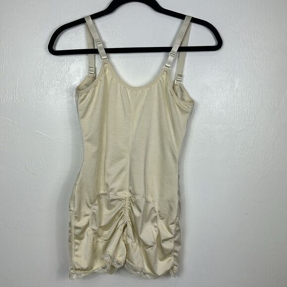 Bodysuit Shapewear Open Bust In Cream Color Size L - Picture 2 of 5
